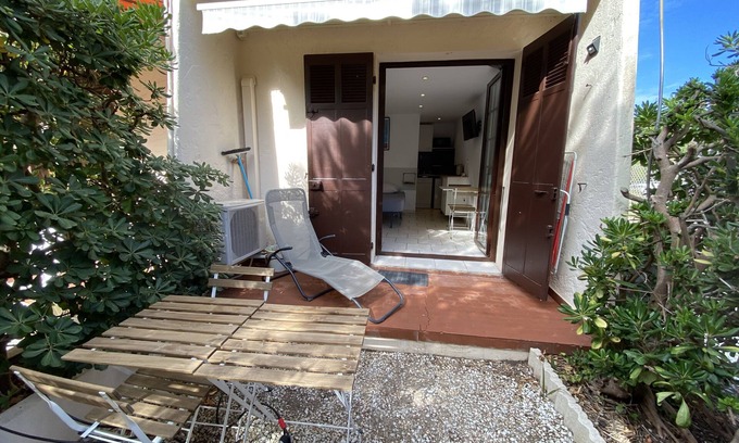 La Capte Apartamento | Studio Rdc-Estudio-Baño con ducha-Vista al Jardín