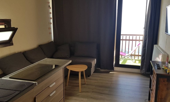 Saint-Honore Apartamento | Studio Saint Honore 1500 l