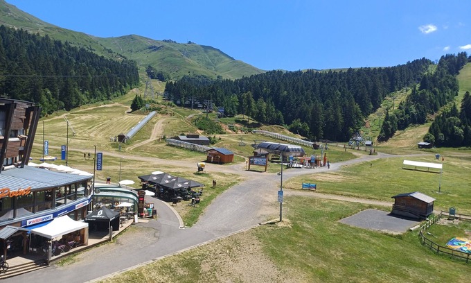 Laveissiere Apartamento | Estudio para 4 personas corazón lleno de la localidad de Lioran en el Cantal