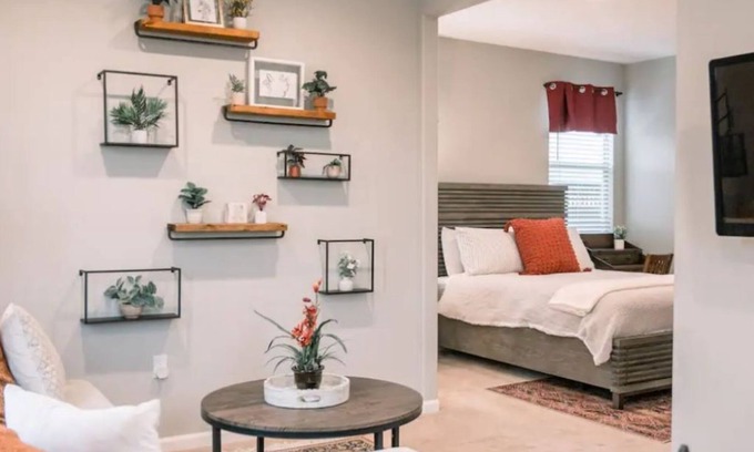 Lathrop Apartamento | STUDIO SUITE w/private entrance - Central Valley