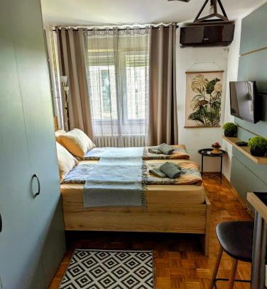 Vozdovac Apartamento | Studio Sunset