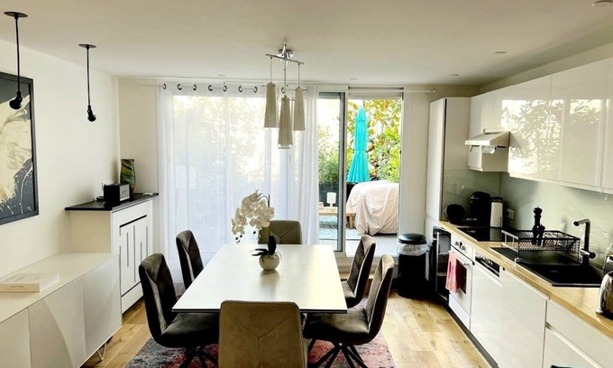 Chaillot Apartamento | Studio Terrasse Champs Elysées / Arc de Triomphe