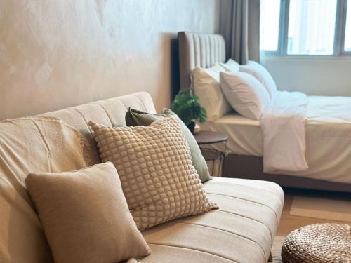 South Triangle Apartamento | Studio Unit at Mplace