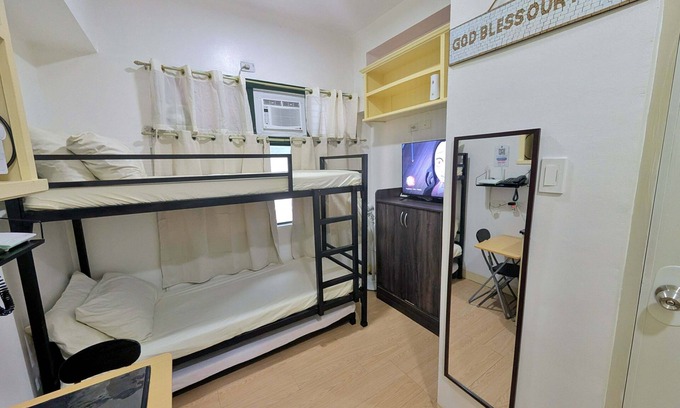 Alabang Apartamento | Studio Unit at the Center of Alabang