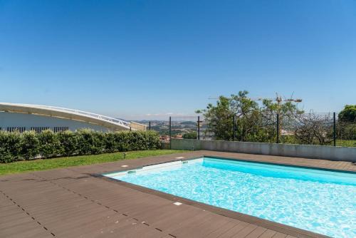 Campanha Apartamento | Studio w/Balcony, Pool & Gym | Antas by Host Wise