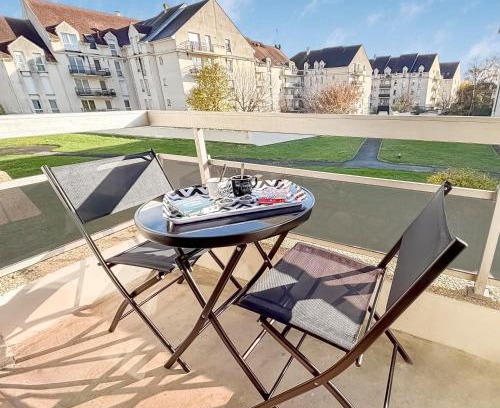 Margny-les-Compiegne Apartamento | Studio Wi-Fi et balcon, très bien situé