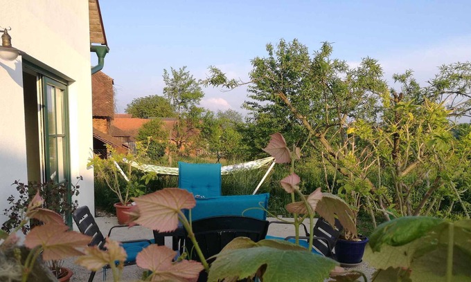 Loipersdorf bei Fuerstenfeld Apartamento | Apartamento vacacional con gran terraza