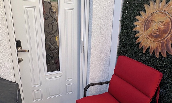 Moreno Valley Apartamento | Studio with Murphy Bed, AC/Heating, WiFi, Fitness Equipment, Moreno Valley