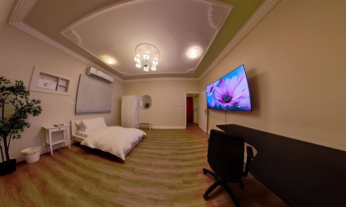 Riyadh Apartamento | Studio with office space IKEA design