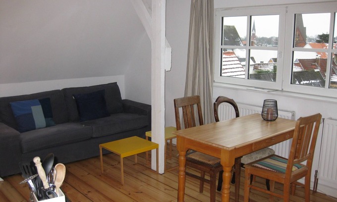 Flensburg Apartamento | Estudio con vistas panorámicas, céntrico en d. Casco antiguo con plaza de aparcamiento u. Fi