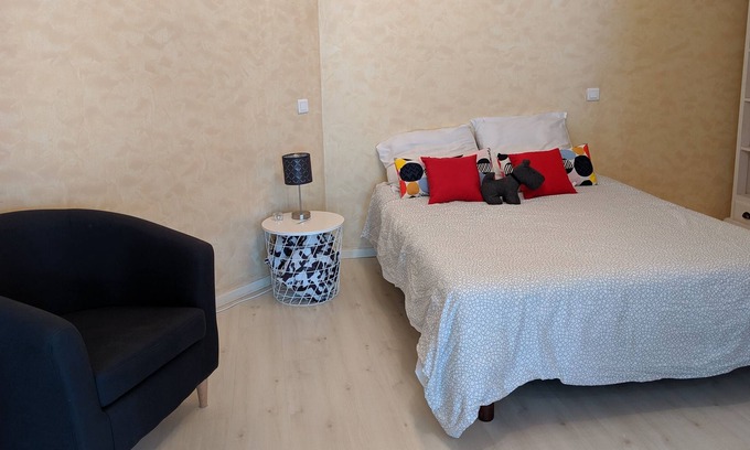 LʼHorme Apartamento | Estudio con aparcamiento privado cerca de Saint-Chamond y Saint-Etienne
