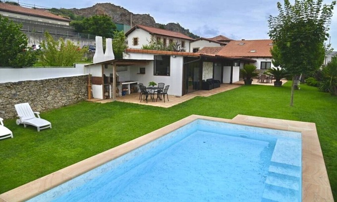 Penacastillo Casa | casa vacacional Estudio12 con encanto especial