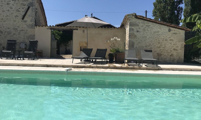 Saint-Martin-de-Gurson Otro | Stunning, 4 ⭐️ relaxing, peaceful, private pool, fishing lake sleeps 18 Dordogne