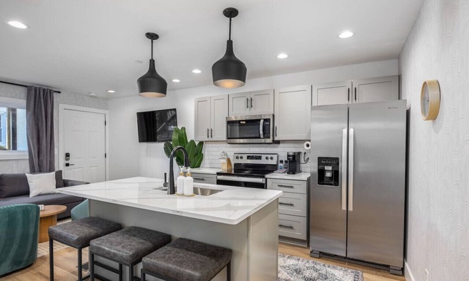 Hillsboro Village Apartamento | Stunning 2 Bedroom, 3 Beds in Hillsboro Village - Walk to Restaurants