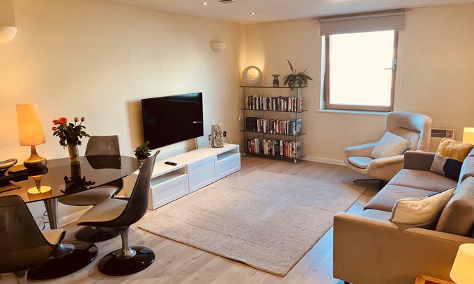 Sands End Apartamento | Impresionante 2 dormitorios en Fulham / Chelsea frontera plana Wi-Fi gratuito cerca del río!