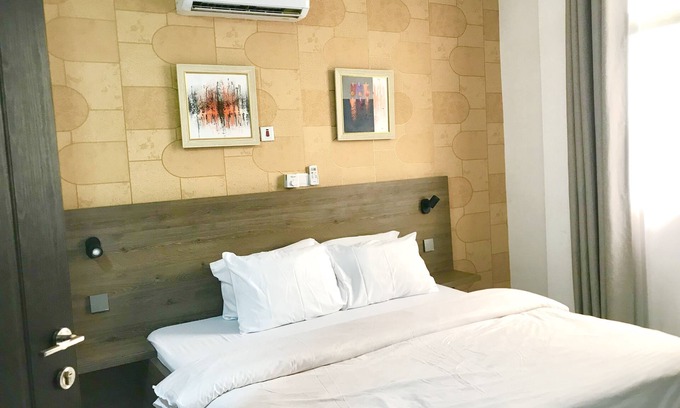 Teshie Apartamento | Stunning 2 bedrooms w/free breakfast & Wi-Fi for holiday, family & business trip