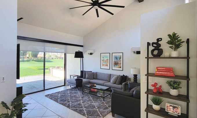Palm Desert Casa | Stunning 2BD/3BA. Private hot tub. 36 pools. BBQ