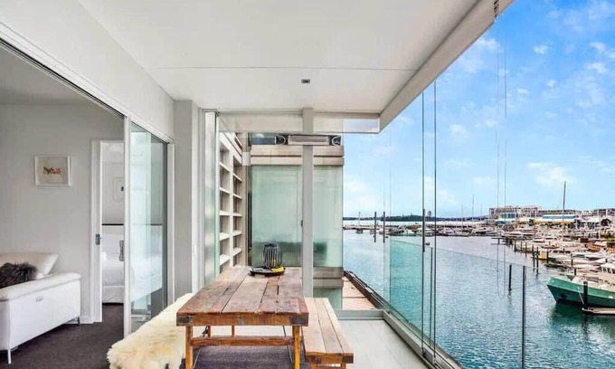 Auckland Central Business District Apartamento | Stunning Views of Viaduct Harbour! Free Parking