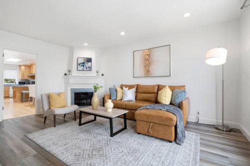 Daly City Casa | Stunning 2BR w/1BA Home near BART