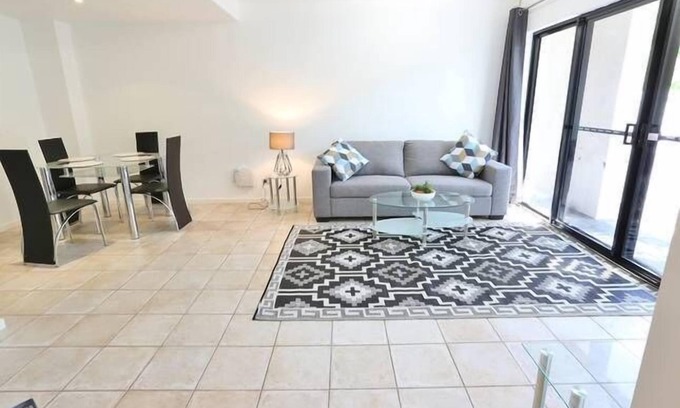 Ascot Casa | Impresionante casa con 3 dormitorios privado