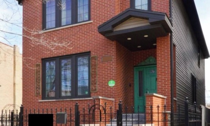 Irving Park Casa | Stunning 4-Bed 4-Bath Home - Prime Location OHare & Downtown <25-min, Free PRKNG