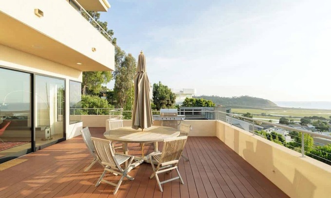 Del Mar Heights Casa | Stunning 5BR Terrace Home | Incredible Ocean Views