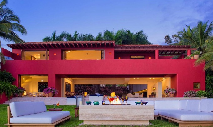 Punta de Mita Villa | Stunning 7Bd Beachfront Villa Fully Staffed with access to St Regis 4 Seasons & More