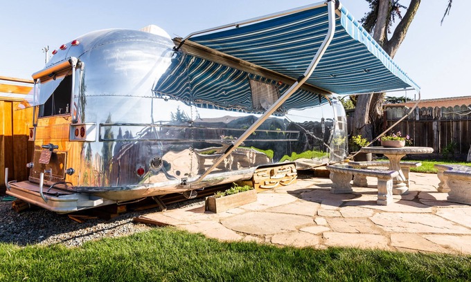 Half Moon Bay Casa | Stunning and unique AirStream on the Coastal Trail and near Poplar Beach