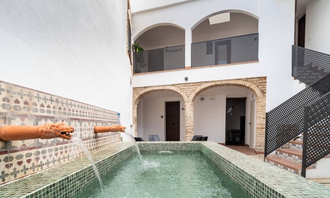 San Francisco-Ribera Apartamento | Stunning Andalusian Oasis with Terrace & Pool