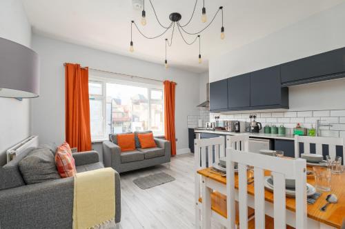 Grimsby Apartamento | Stunning Apartment - Central Location - Discounts