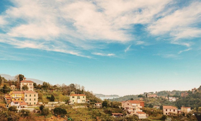 Pitelli Apartamento | Impresionante apartamento en Pitelli.