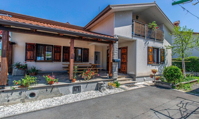 Divaca Apartamento | Impresionante apartamento en Divaca con.