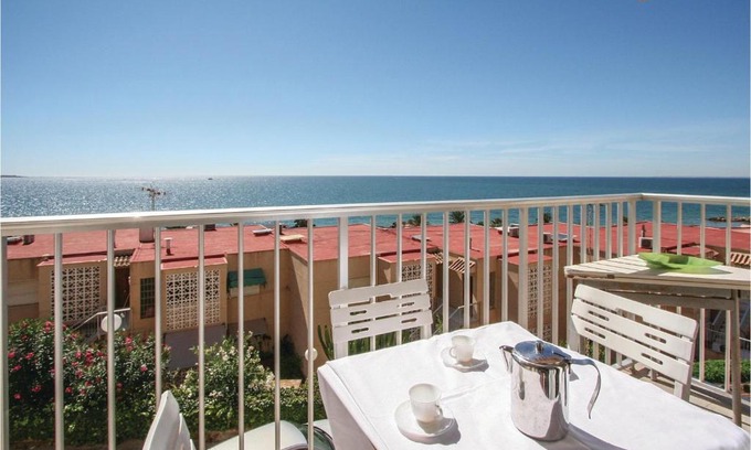 Santa Pola Apartamento | Stunning apartment in Santa Pola with 3 Bedrooms