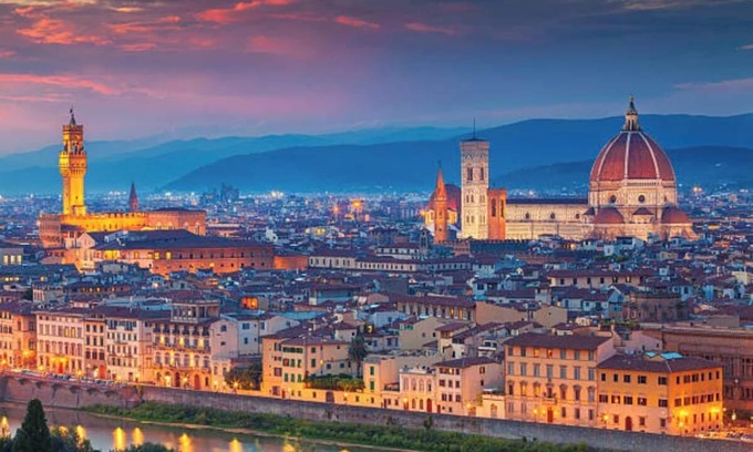 Santa Croce Apartamento | Stunning Attic Apartment with Elevator in Florence City Center