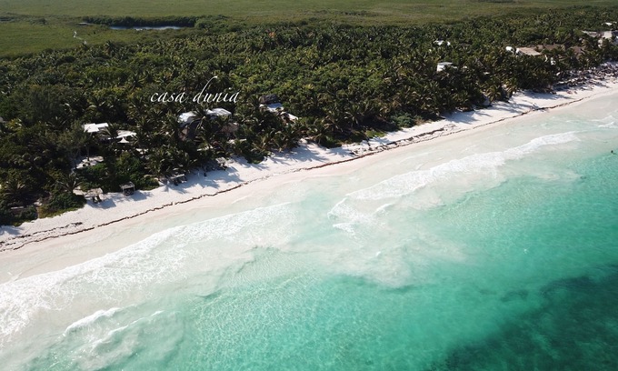 Zona Hotelera Villa | CASA DUNIA, Villa privada frente al mar en Rancho San Eric en la playa de Tulum