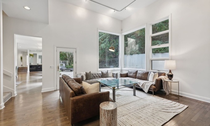 Bellevue Casa | Stunning Belle Meade Mansion with Luxury Amenities and Hot Tub, Great Summer Rates