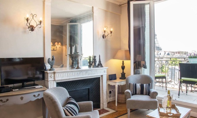 Quartier du Gros-Caillou Apartamento | ¡VENTA! Impresionante y brillante, para 6 personas, con balcón grande y vistas excepcionales de París