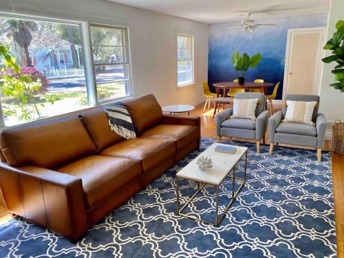 Thunderbolt Casa | Stunning Coastal Charmer Near Downtown and Beach