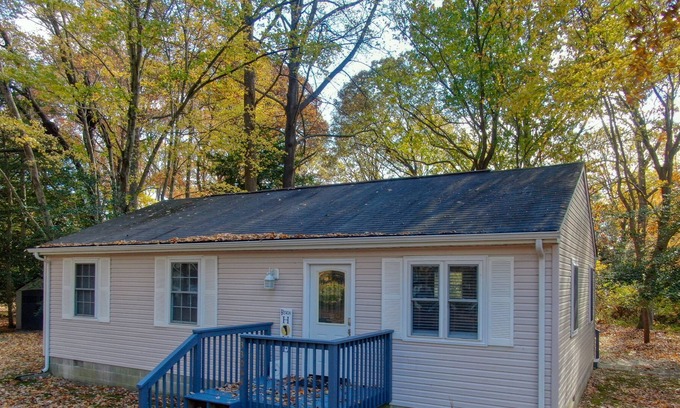 Rehoboth Beach Cabaña | Stunning Cottage in Gated Bayfront Community (Angola By the Bay)