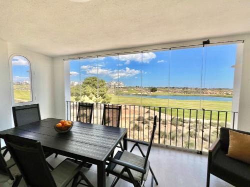 Sucina Apartamento | Stunning deluxe apartment, 2 bathrooms, golf and lake views