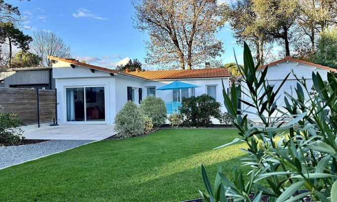 Saint-Brevin-l'Ocean Casa | Estupenda casa de vacaciones privada para 4 personas con WIFI, TV, terraza y aparcamiento