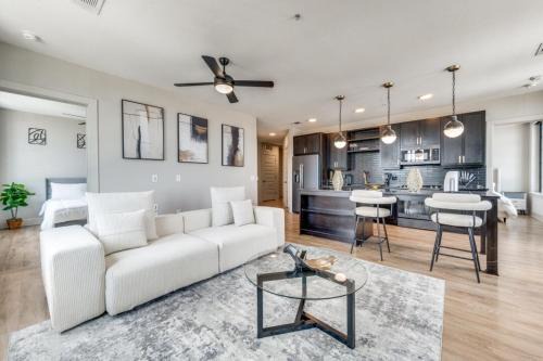 Deep Ellum Apartamento | Stunning highrise downtwn Dallas
