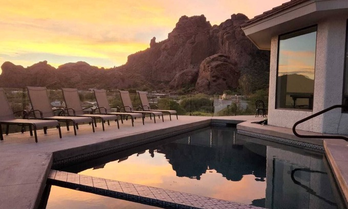 Camelback East Casa | Finca privada en la ladera con magníficas vistas