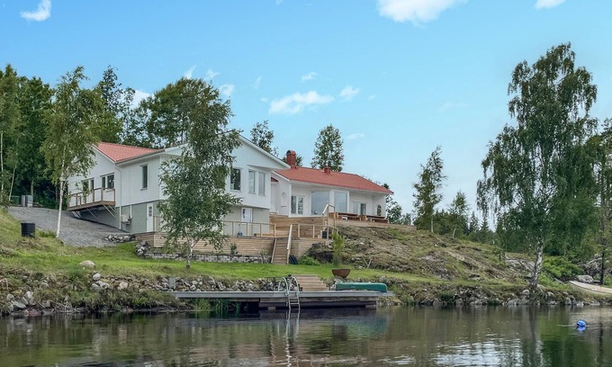 Fargelanda Casa | Impresionante casa en Färgelanda