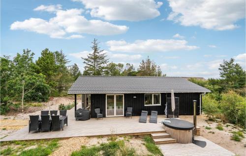 Henne Casa | Stunning Home In Henne With Kitchen