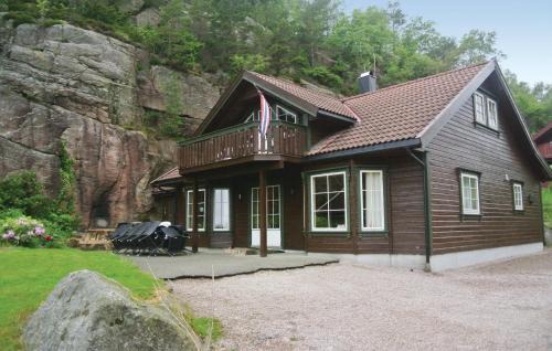 Lindesnes Casa | Stunning Home In Lindesnes With Sauna