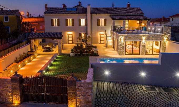 Valtura Casa | Impresionante casa en Valtura