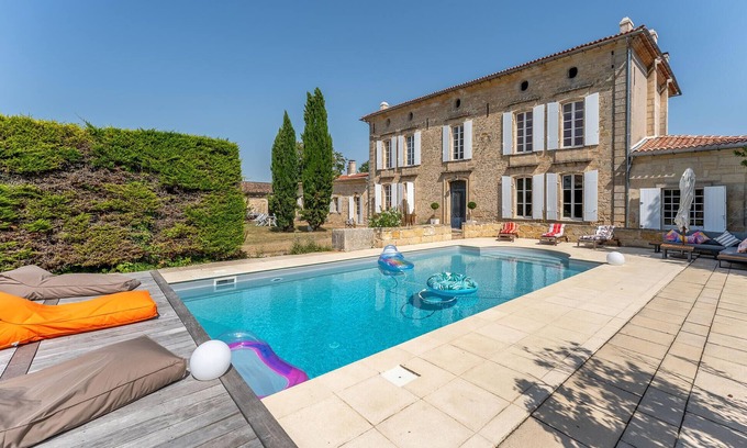 Virsac Casa | Impresionante casa en Virsac