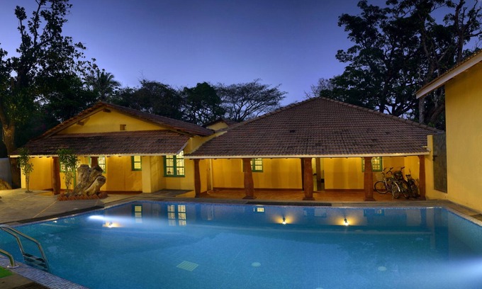 Chorao Villa | Impresionante villa portuguesa con piscina en el norte de Goa