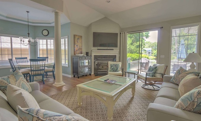 Sea Pines Casa | Stunning Lagoon View Rental Home in Sea Pines, HHI